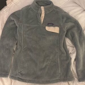 Patagonia, gray, quarter button up, fleece